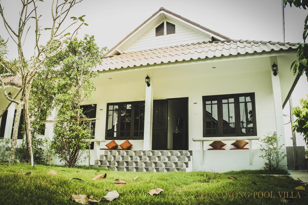 Thanawong Pool Villa Sukhothaï Extérieur photo